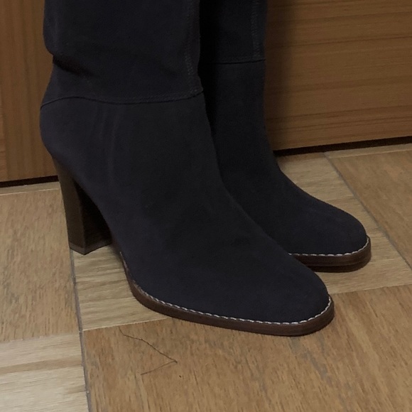 Anne Klein boots from natural suede calf - Picture 8 of 10